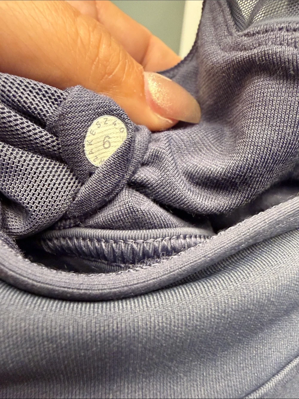 Lululemon Adore Your Core Sports Bra Scallop Mesh
